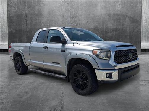 2018 Toyota Tundra SR5