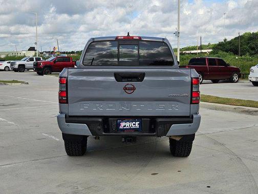 Boulder Grey Pearl 2022 Nissan Frontier PRO-4X