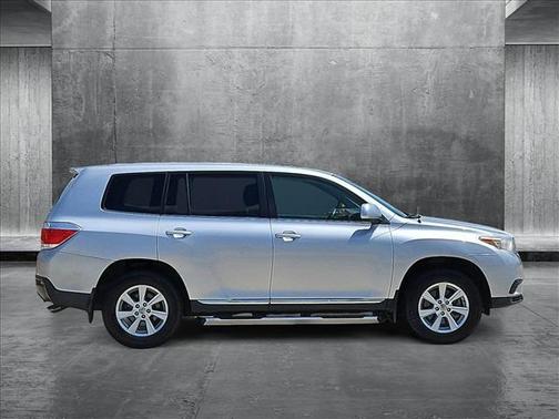 2012 Toyota Highlander Base