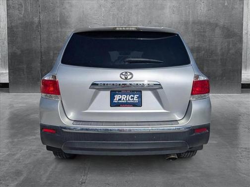 2012 Toyota Highlander Base