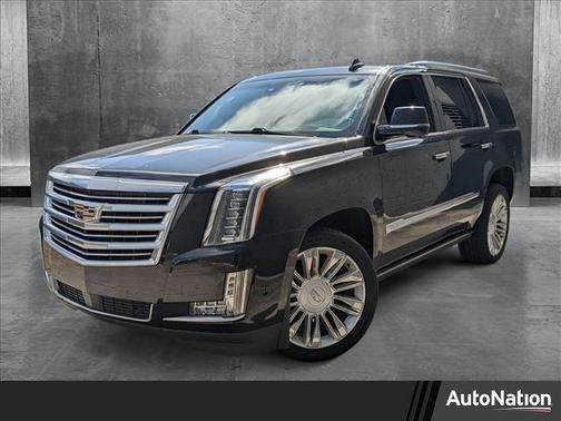 2017 Cadillac Escalade Platinum