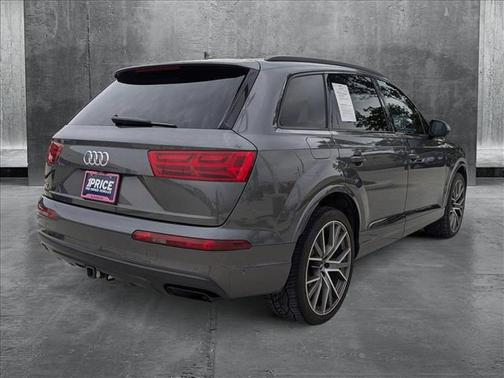 2019 Audi Q7 55 Prestige