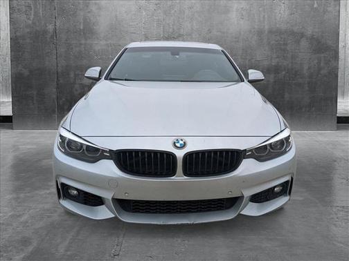 2019 BMW 440 i