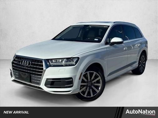 2019 Audi Q7 45 Premium Plus