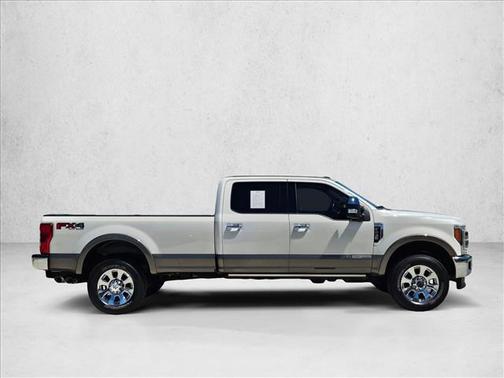 White Platinum Metallic Tri-Coat 2019 Ford F-350 King Ranch