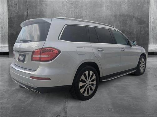 2017 Mercedes-Benz GLS 450 4MATIC