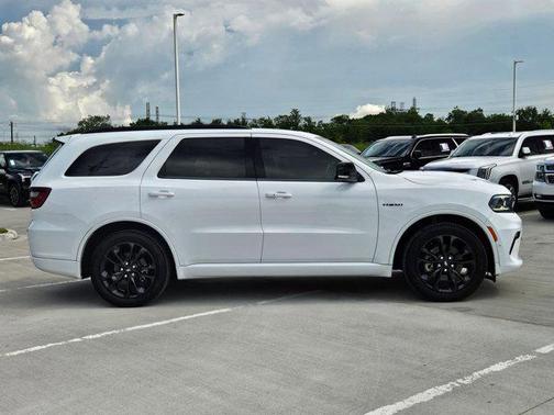 White Knuckle Clearcoat 2023 Dodge Durango R/T Plus RWD