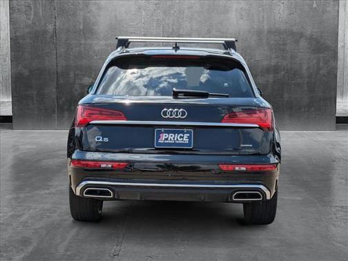 2024 Audi Q5 45 S line Premium Plus