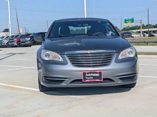 2012 Chrysler 200 LX