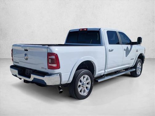 2021 RAM 2500 Laramie Crew Cab 4x4 6'4' Box
