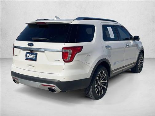 2017 Ford Explorer Platinum