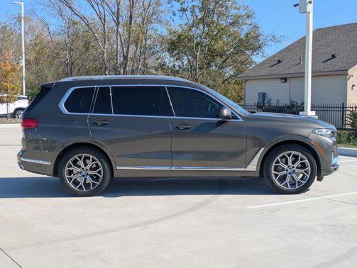 2020 BMW X7 xDrive40i