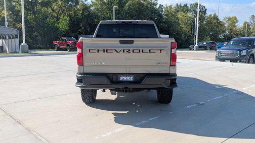 2022 Chevrolet Silverado 1500 ZR2