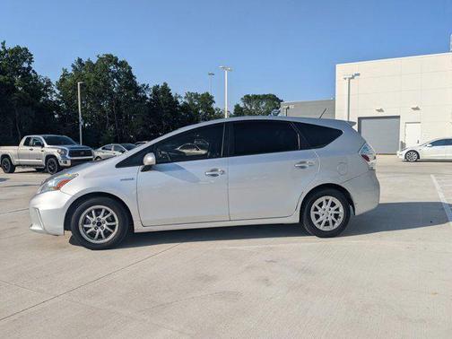 2012 Toyota Prius v Two