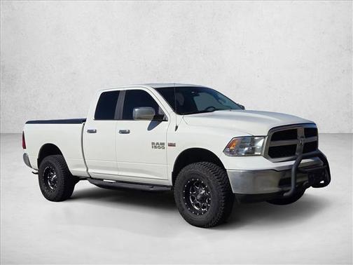 2017 RAM 1500 SLT