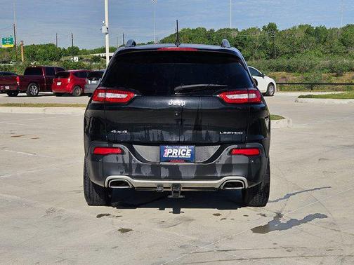 Diamond Black Crystal Pearlcoat 2018 Jeep Cherokee Limited