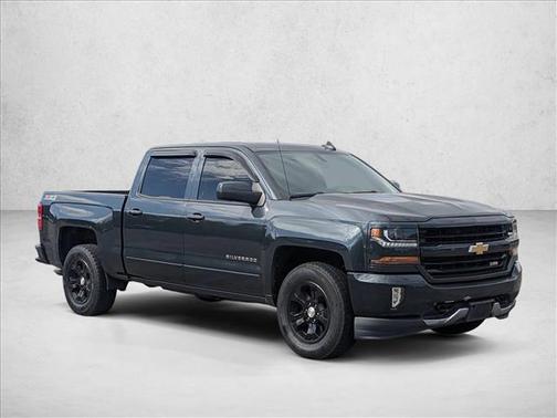 2017 Chevrolet Silverado 1500 2LT