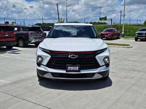 Summit White 2024 Chevrolet Blazer 3LT