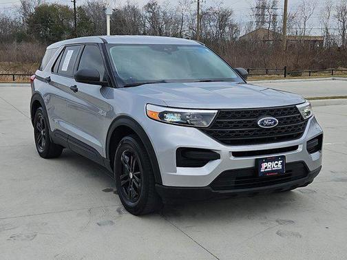 2022 Ford Explorer Base