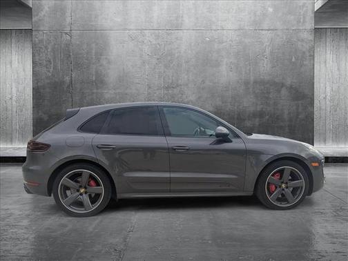 2018 Porsche Macan GTS