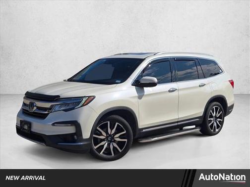 2019 Honda Pilot Touring 8-Passenger