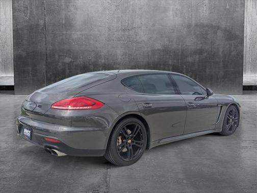 2014 Porsche Panamera 4S Executive