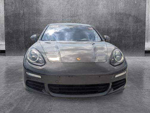 2014 Porsche Panamera 4S Executive
