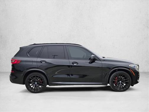 Black Sapphire Metallic 2022 BMW X5 sDrive40i