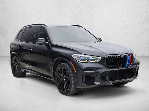 Black Sapphire Metallic 2022 BMW X5 sDrive40i