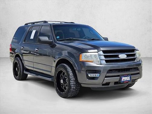 Magnetic 2017 Ford Expedition XLT