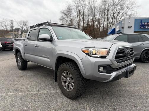2018 Toyota Tacoma SR5