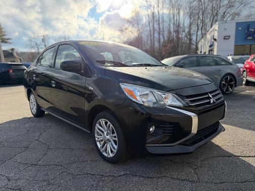 2024 Mitsubishi Mirage G4 LE