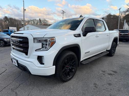 2022 GMC Sierra 1500 Elevation