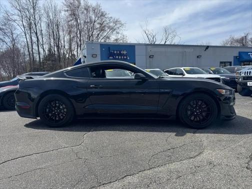 2019 Ford Shelby GT350 Base
