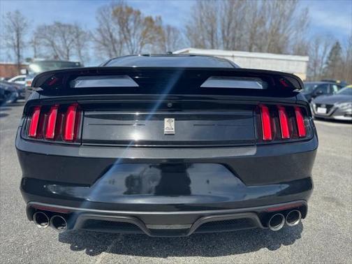 2019 Ford Shelby GT350 Base