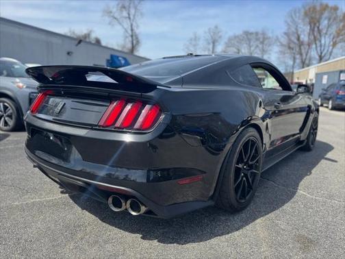 2019 Ford Shelby GT350 Base