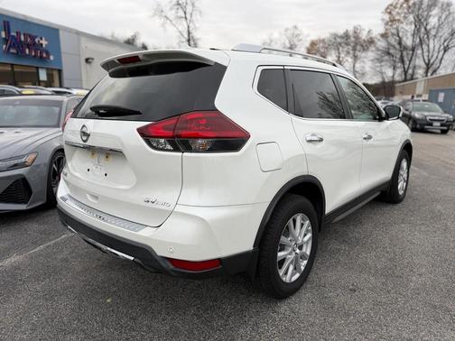 2019 Nissan Rogue SV