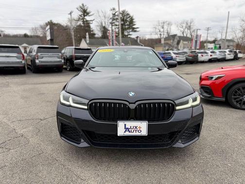 Carbon Black Metallic 2023 BMW 530 i xDrive