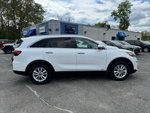 2020 Kia Sorento LX