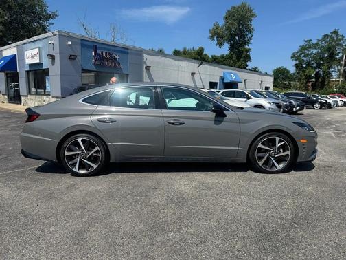 2022 Hyundai SONATA SEL Plus