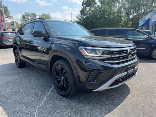 2022 Volkswagen Atlas 3.6L SE w/Technology