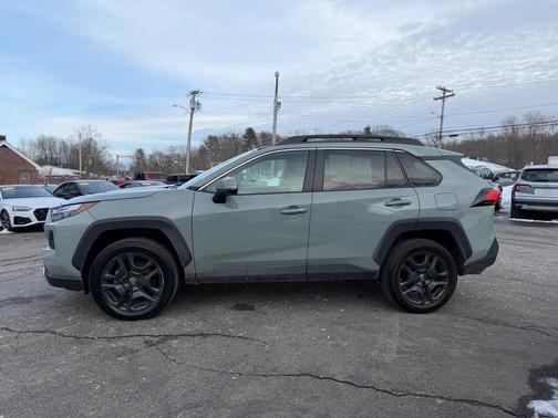 2023 Toyota RAV4 Adventure