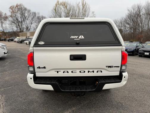 2017 Toyota Tacoma Base