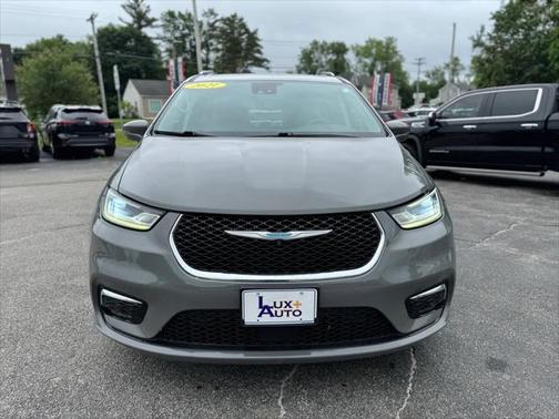 2021 Chrysler Pacifica Hybrid Touring L