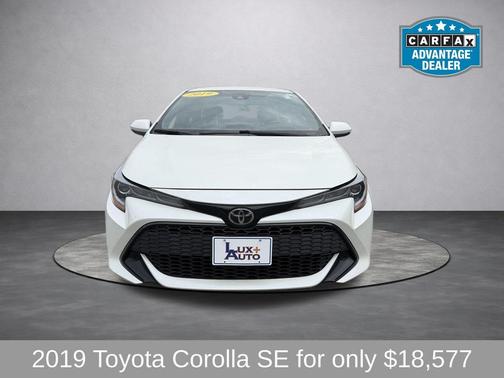 Blizzard Pearl 2019 Toyota Corolla SE