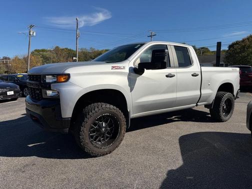 2019 Chevrolet Silverado 1500 Custom Trail Boss