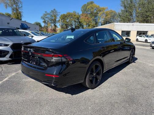 2024 Honda Accord Hybrid Base
