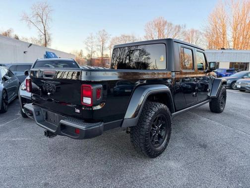 2022 Jeep Gladiator Willys