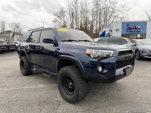 2019 Toyota 4Runner SR5