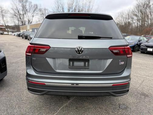 2022 Volkswagen Tiguan 2.0T SE 4MOTION